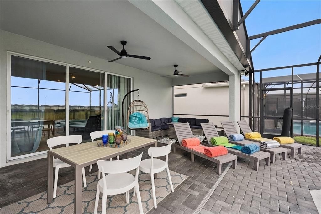 For Sale: $745,000 (8 beds, 6 baths, 4036 Square Feet)