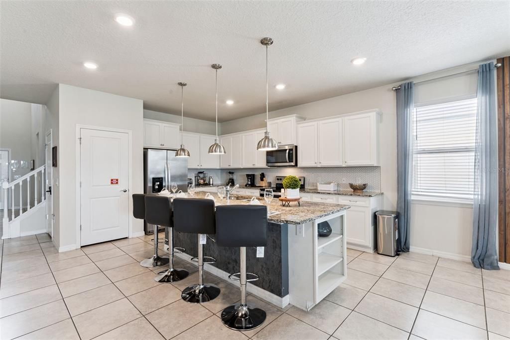 For Sale: $745,000 (8 beds, 6 baths, 4036 Square Feet)