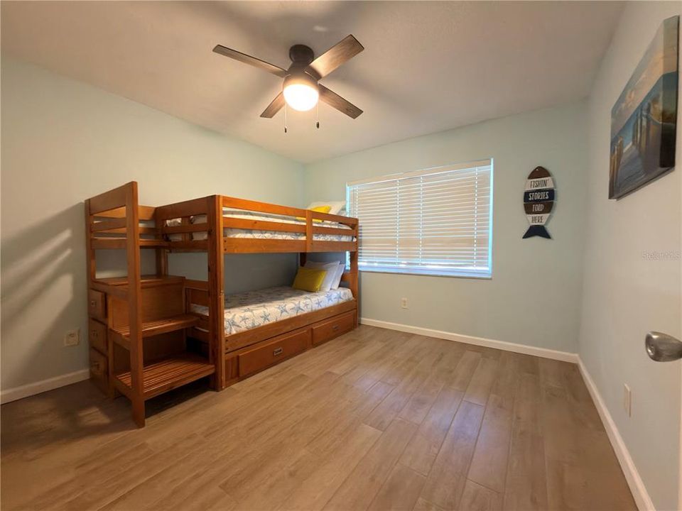 For Rent: $2,000 (2 beds, 1 baths, 771 Square Feet)