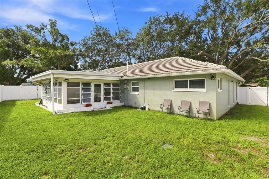 For Sale: $460,000 (3 beds, 2 baths, 1820 Square Feet)
