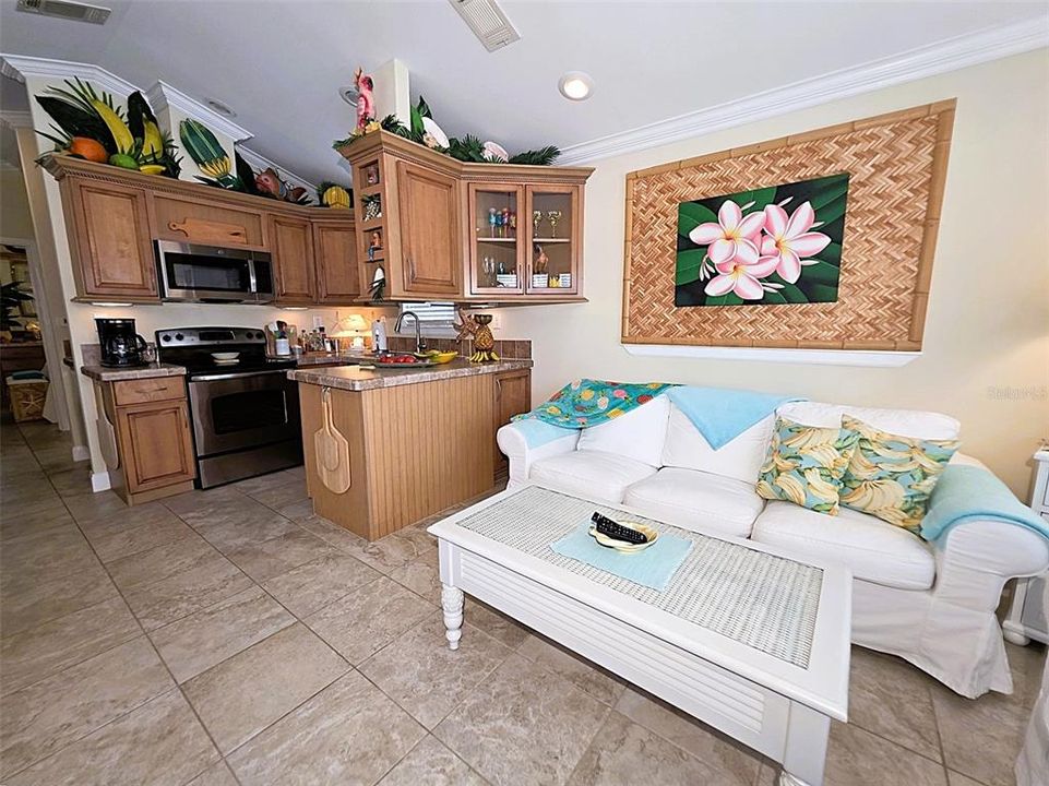 На продажу: $284,900 (1 спален, 1 ванн, 1070 Квадратных фут)