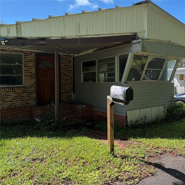 Active With Contract: $65,000 (1 beds, 1 baths, 530 Square Feet)