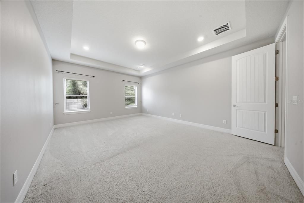 For Sale: $849,900 (4 beds, 3 baths, 3567 Square Feet)