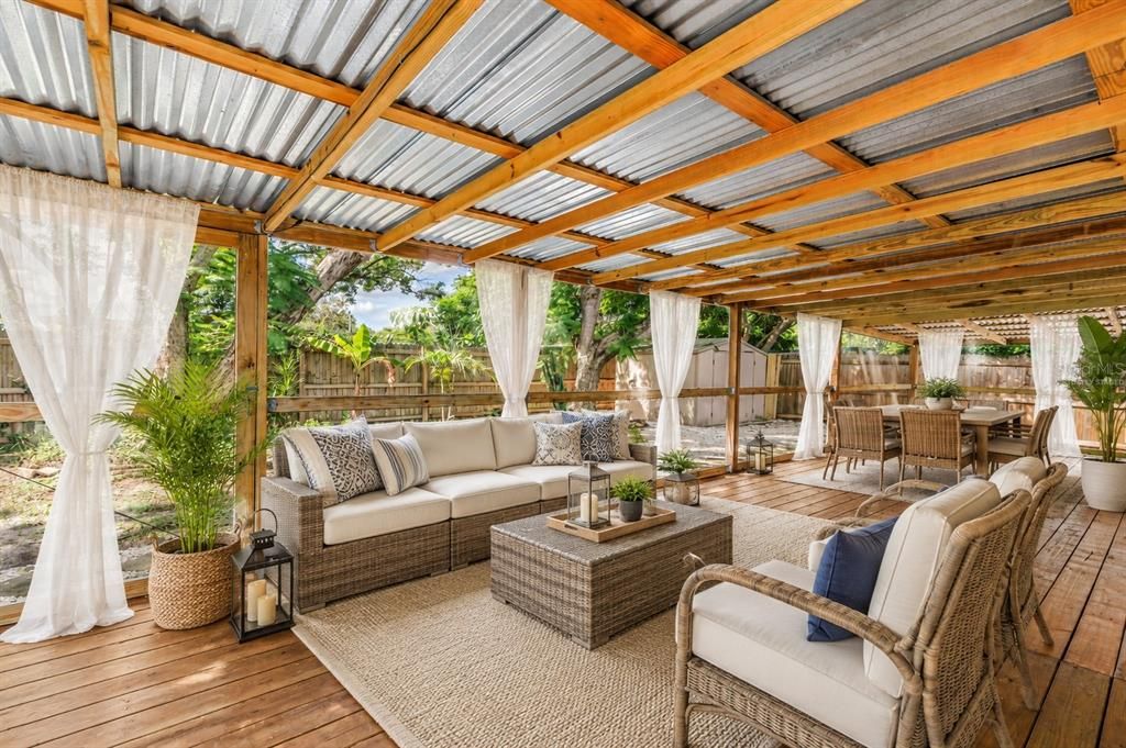 En Venta: $349,000 (3 camas, 2 baños, 1294 Pies cuadrados)