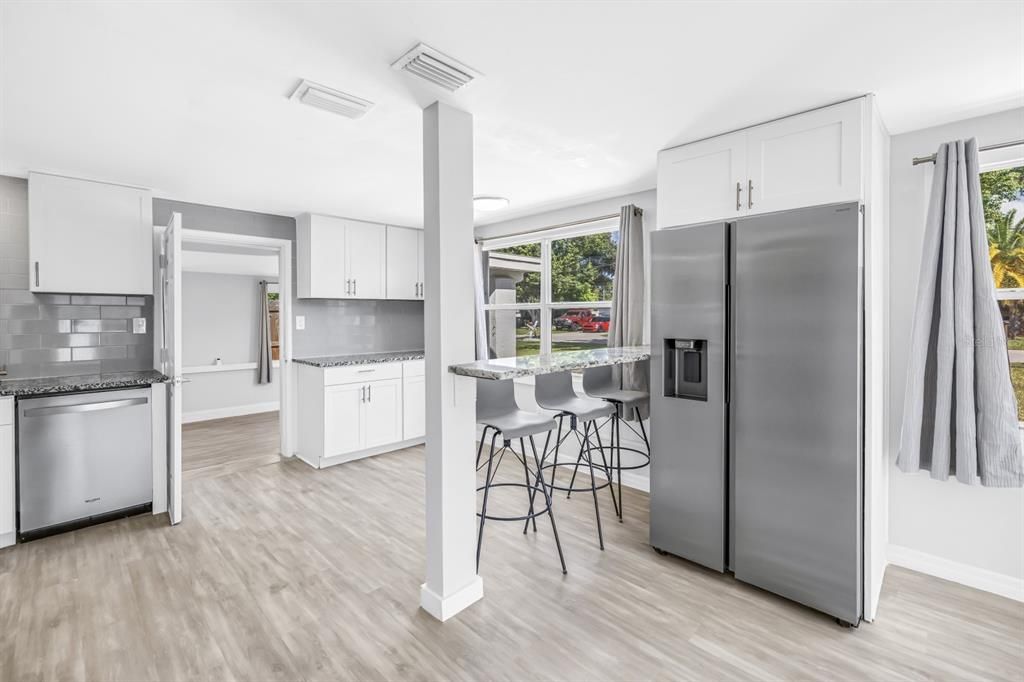 En Venta: $349,000 (3 camas, 2 baños, 1294 Pies cuadrados)
