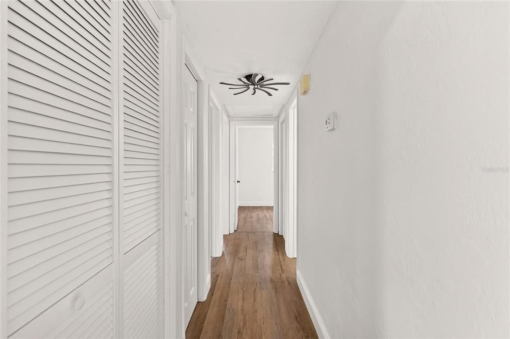 En Venta: $269,900 (3 camas, 1 baños, 1193 Pies cuadrados)