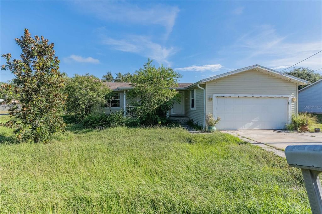 For Sale: $198,000 (3 beds, 2 baths, 1200 Square Feet)