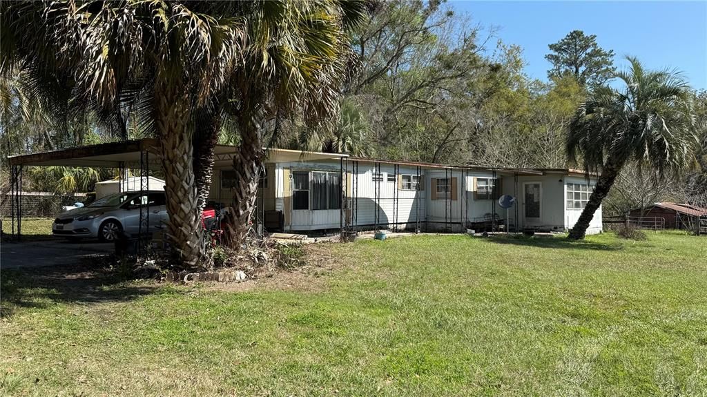 For Sale: $495,000 (2 beds, 1 baths, 730 Square Feet)