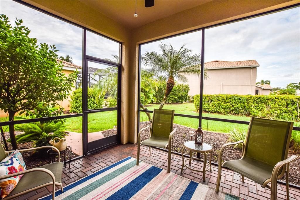 En Venta: $385,000 (3 camas, 2 baños, 1677 Pies cuadrados)