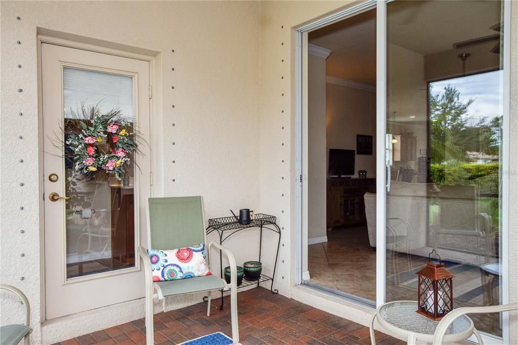 En Venta: $385,000 (3 camas, 2 baños, 1677 Pies cuadrados)