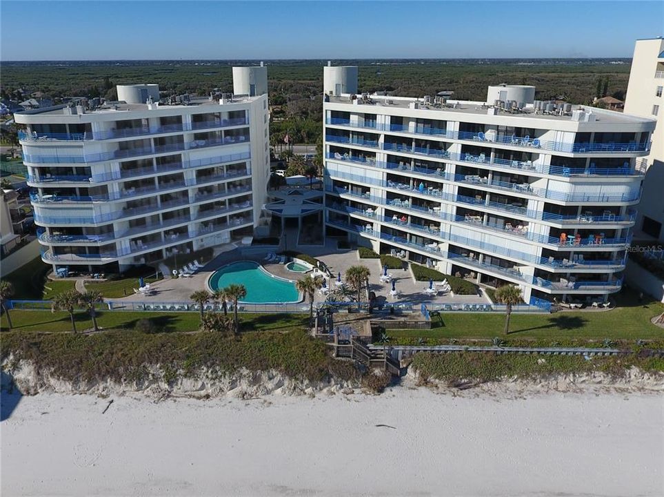 En Venta: $859,500 (2 camas, 2 baños, 1601 Pies cuadrados)