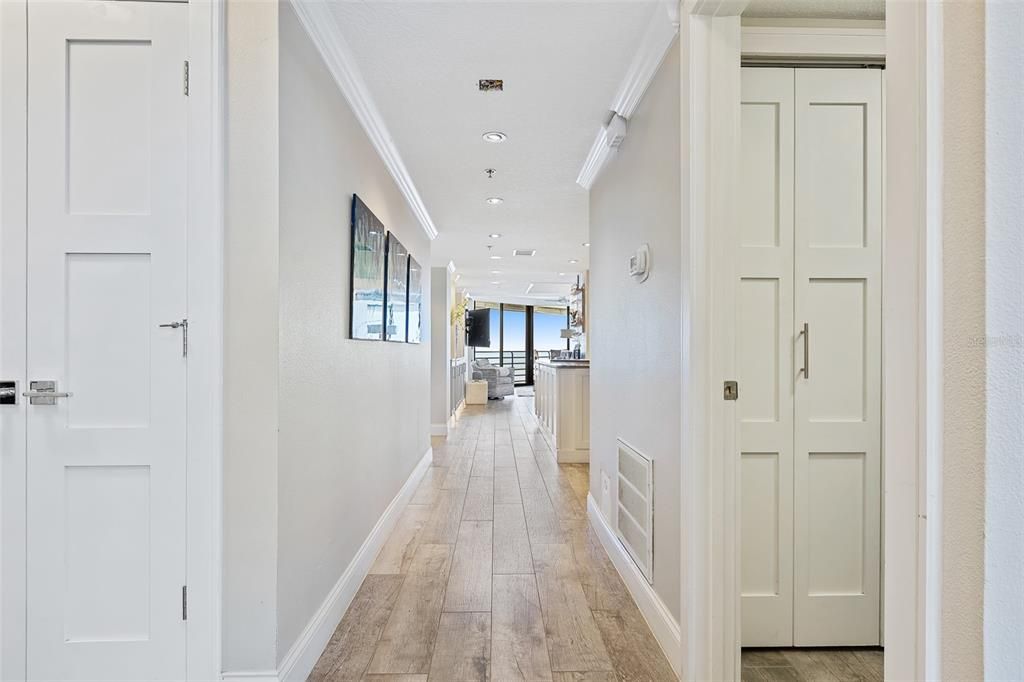 En Venta: $859,500 (2 camas, 2 baños, 1601 Pies cuadrados)
