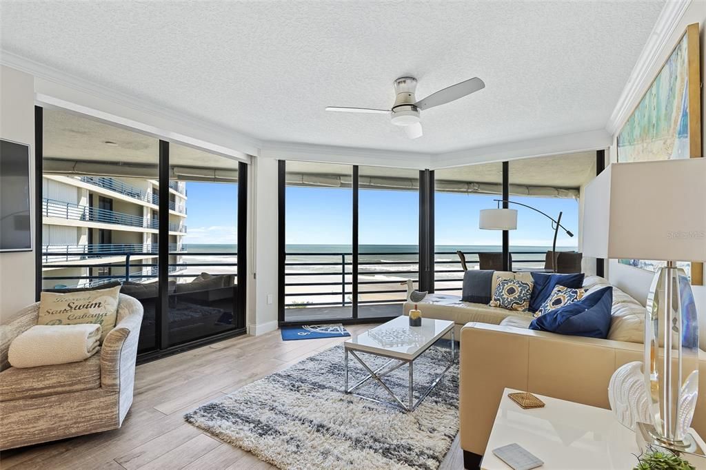 En Venta: $859,500 (2 camas, 2 baños, 1601 Pies cuadrados)