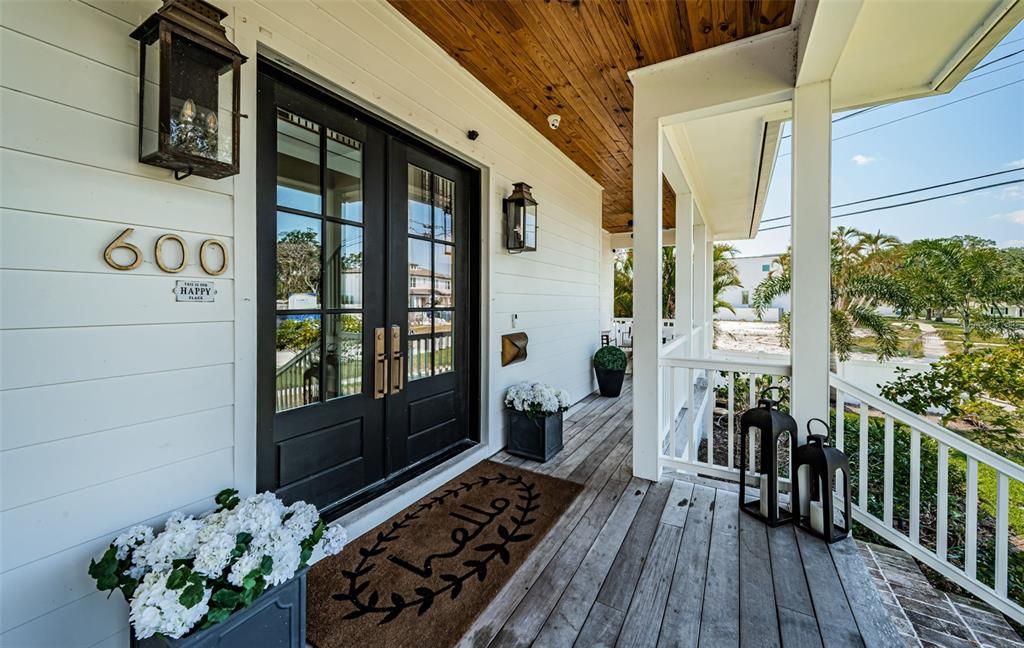 For Sale: $3,100,000 (5 beds, 4 baths, 4335 Square Feet)
