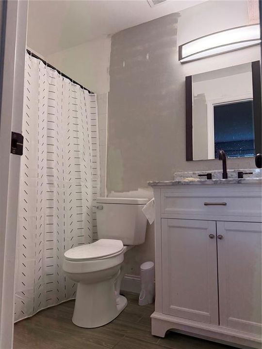 En Venta: $129,990 (2 camas, 2 baños, 967 Pies cuadrados)