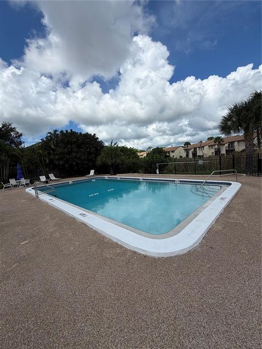 En Venta: $129,990 (2 camas, 2 baños, 967 Pies cuadrados)