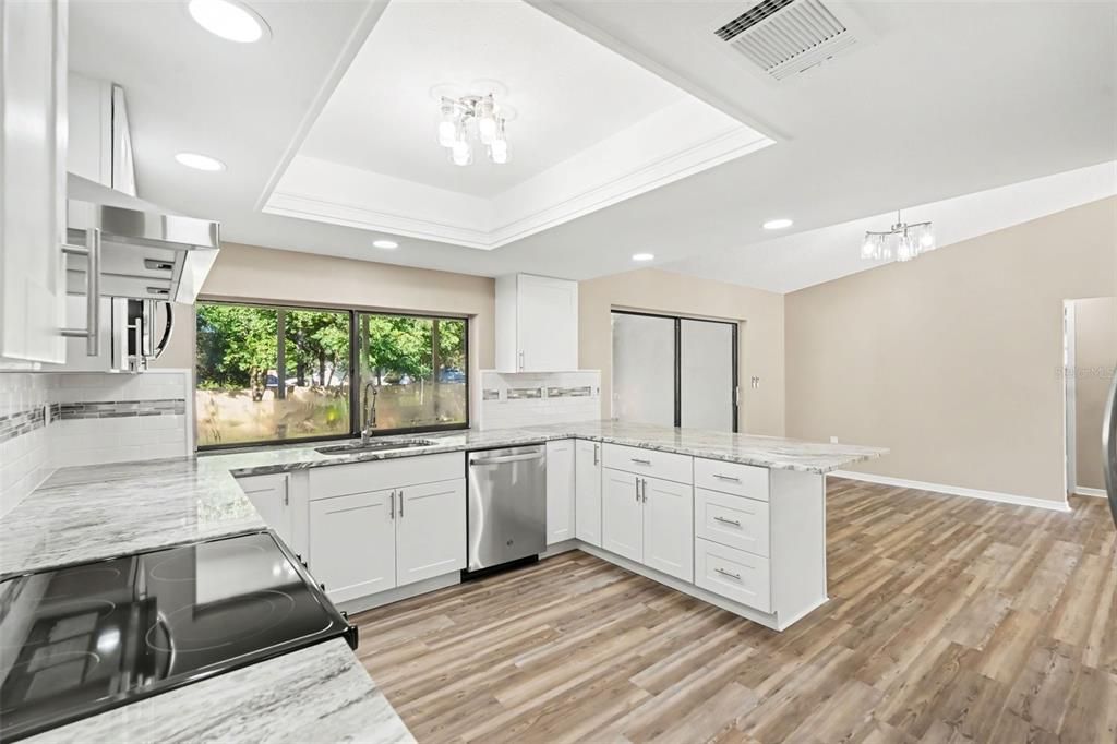 For Sale: $309,999 (3 beds, 2 baths, 1722 Square Feet)