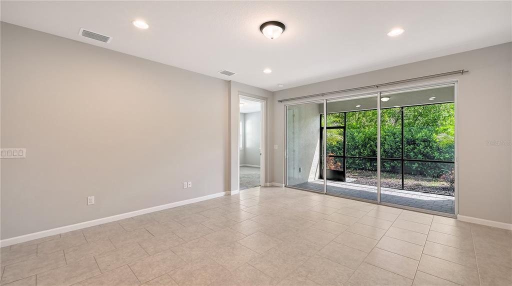 En Venta: $420,000 (2 camas, 2 baños, 1674 Pies cuadrados)