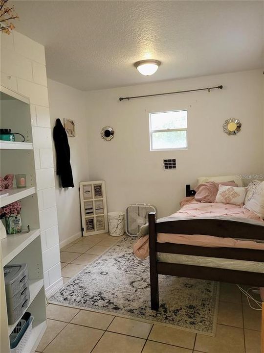 В аренду: $1,995 (4 спален, 1 ванн, 1598 Квадратных фут)