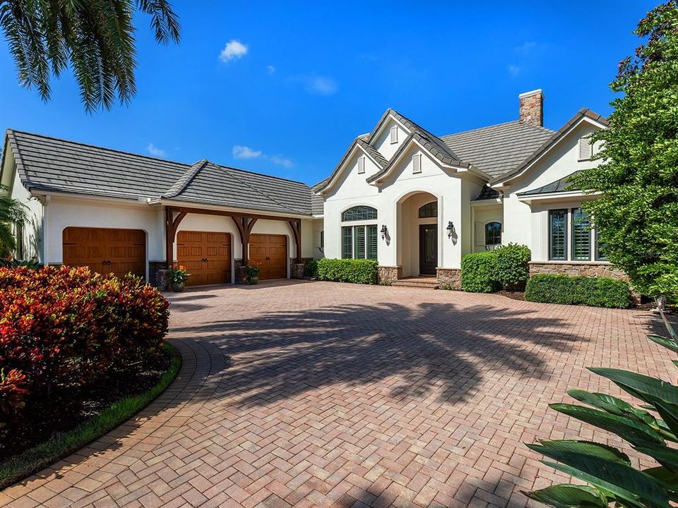 En Venta: $2,825,000 (4 camas, 3 baños, 3425 Pies cuadrados)