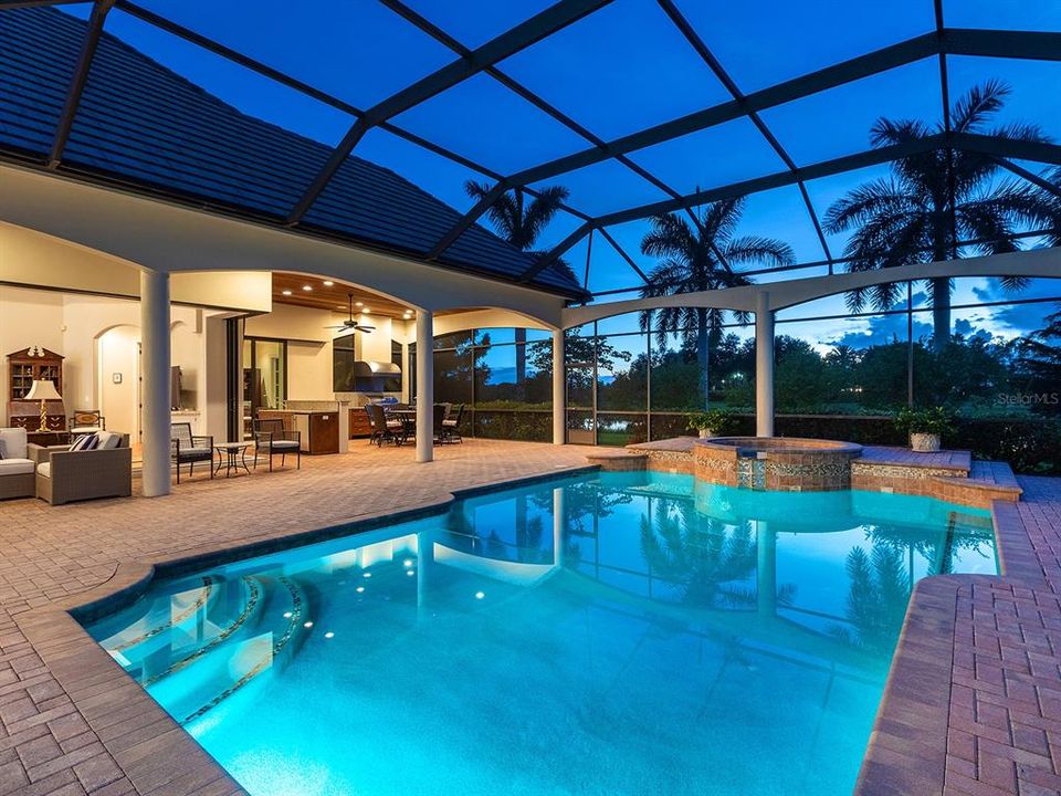 En Venta: $2,825,000 (4 camas, 3 baños, 3425 Pies cuadrados)