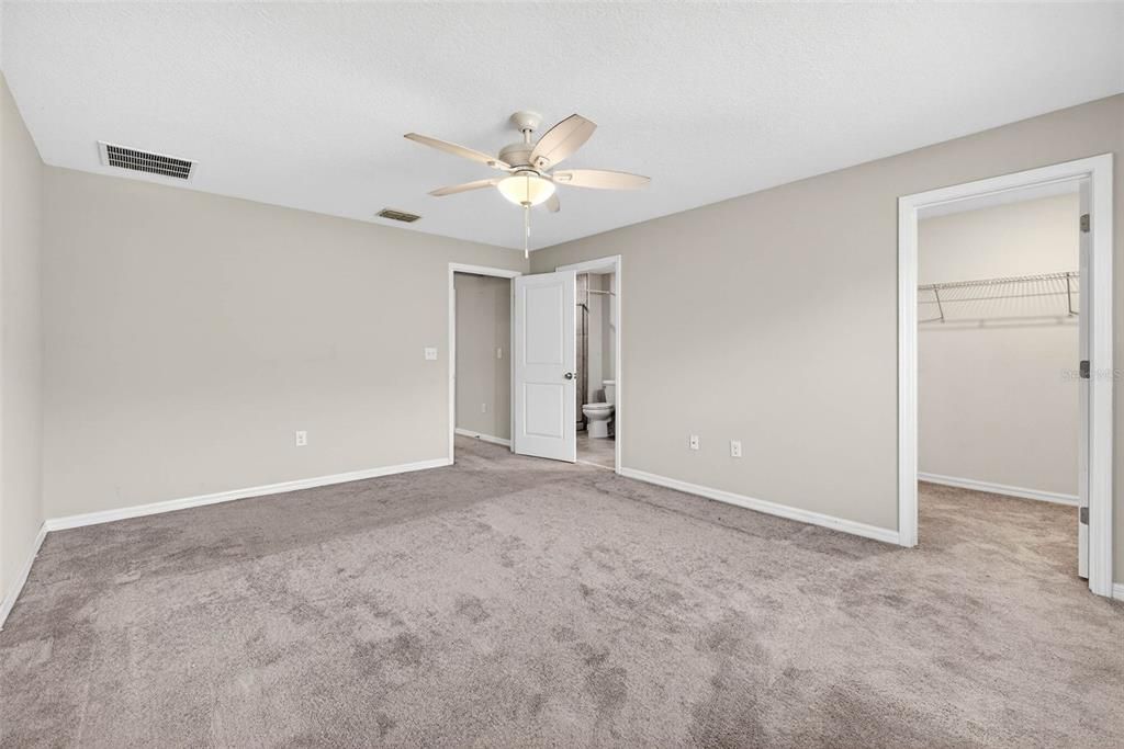 For Sale: $240,000 (3 beds, 2 baths, 1701 Square Feet)