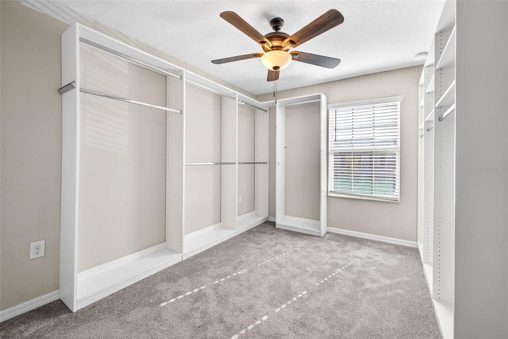 For Sale: $240,000 (3 beds, 2 baths, 1701 Square Feet)