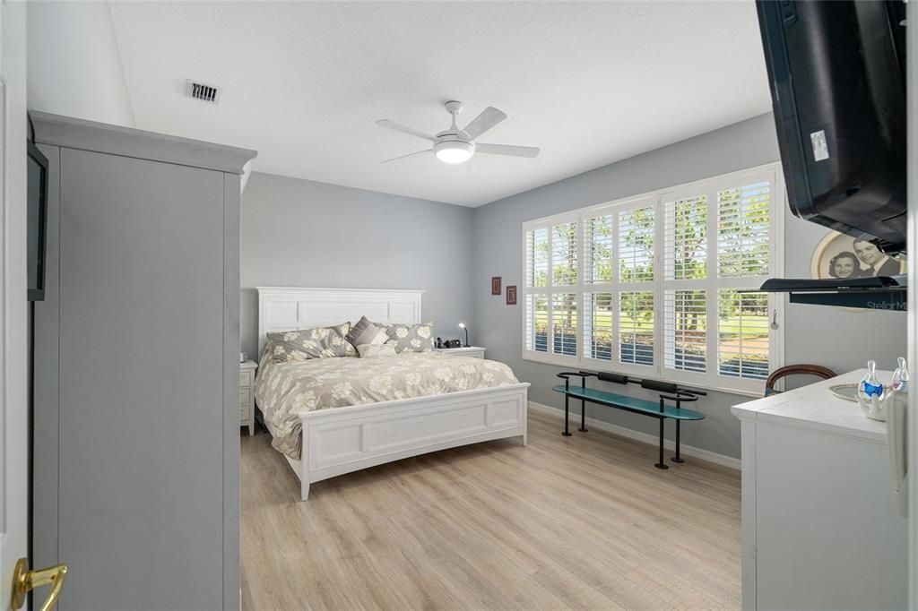 For Sale: $429,000 (2 beds, 2 baths, 1870 Square Feet)