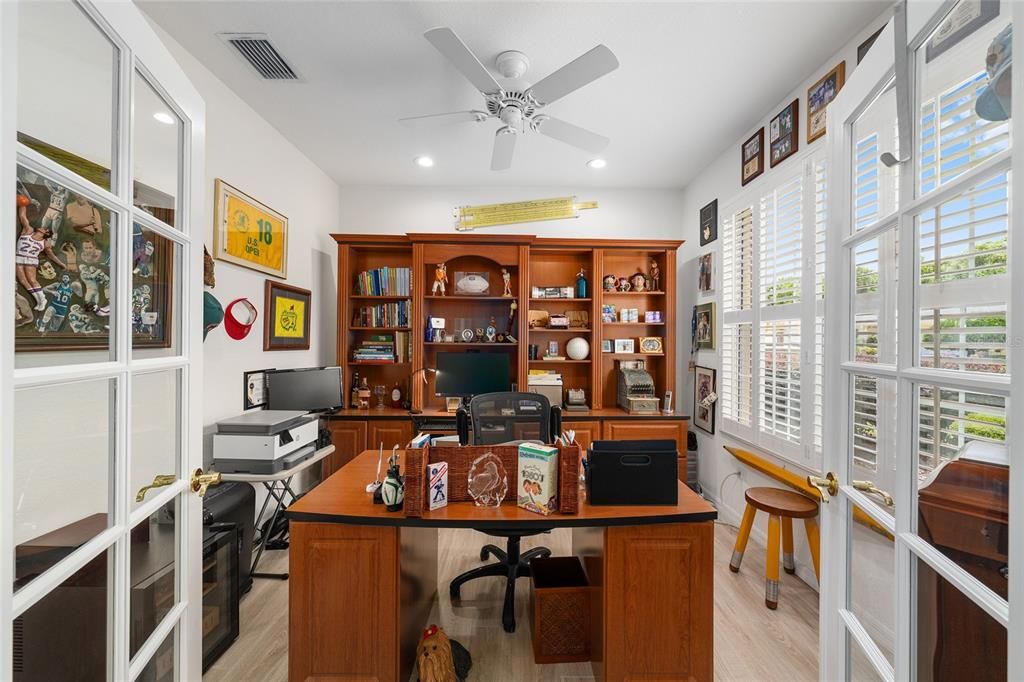 For Sale: $429,000 (2 beds, 2 baths, 1870 Square Feet)