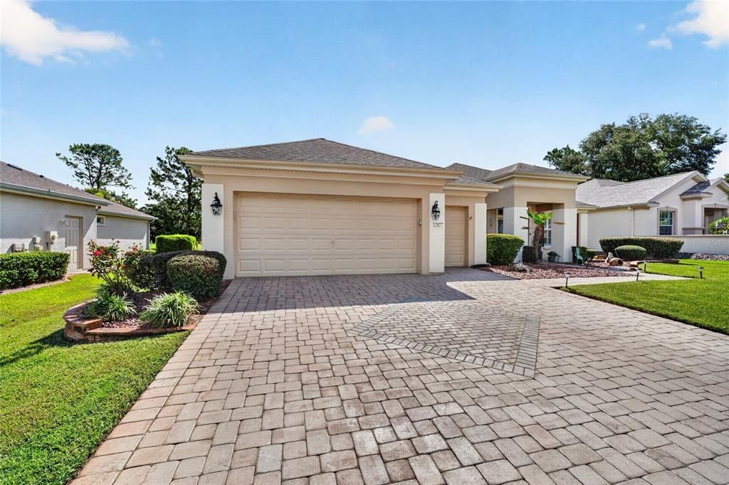 For Sale: $429,000 (2 beds, 2 baths, 1870 Square Feet)