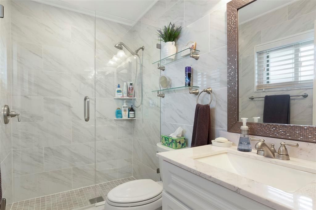 For Sale: $419,900 (2 beds, 2 baths, 1649 Square Feet)
