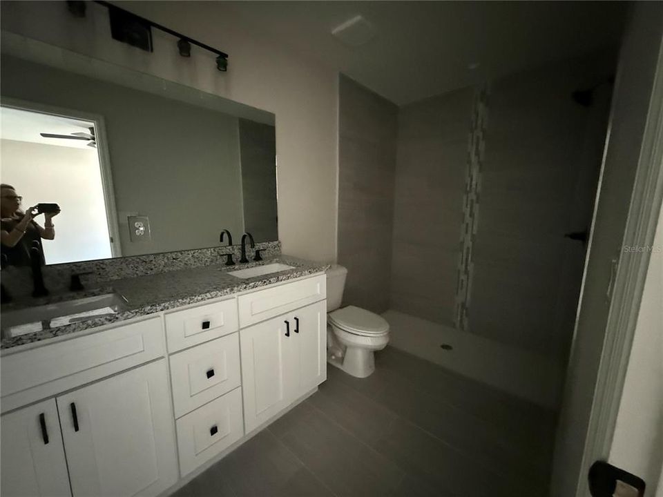 For Sale: $242,900 (3 beds, 2 baths, 1380 Square Feet)