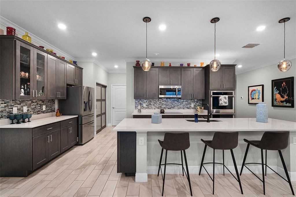 For Sale: $534,900 (3 beds, 2 baths, 1888 Square Feet)