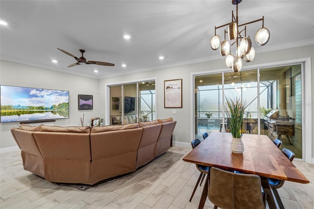 For Sale: $534,900 (3 beds, 2 baths, 1888 Square Feet)