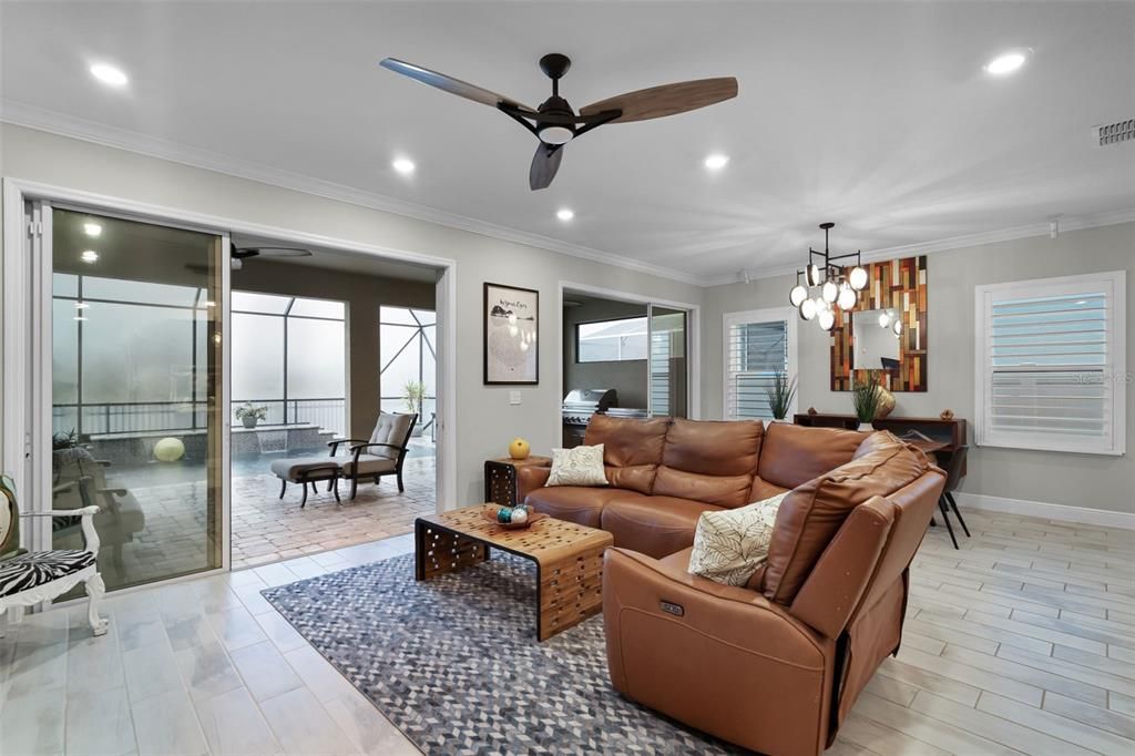 For Sale: $534,900 (3 beds, 2 baths, 1888 Square Feet)