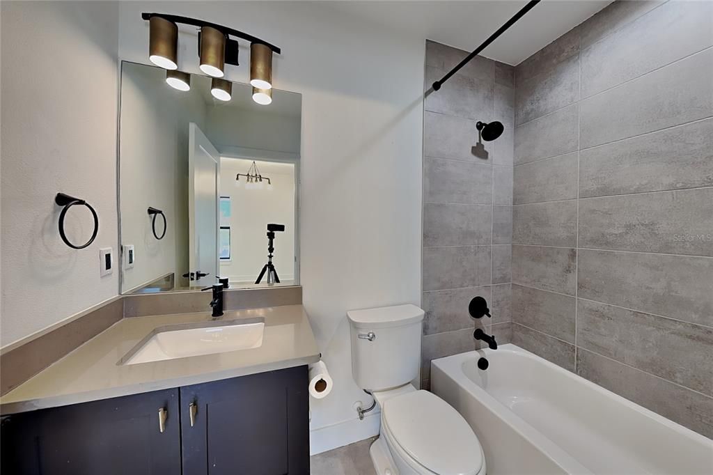 For Rent: $3,750 (4 beds, 4 baths, 2141 Square Feet)