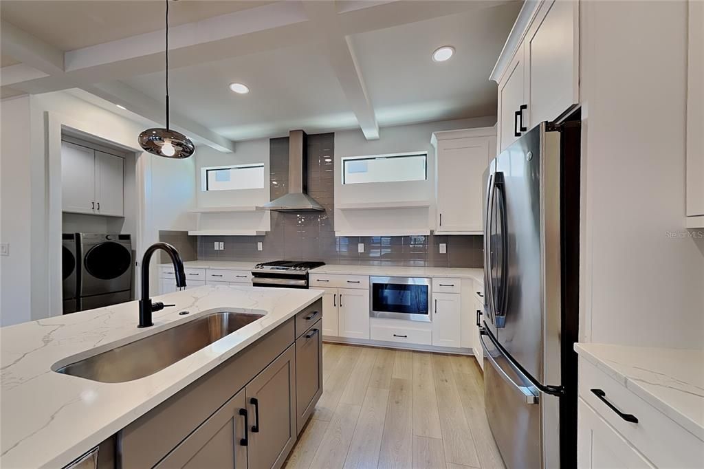 For Rent: $3,750 (4 beds, 4 baths, 2141 Square Feet)