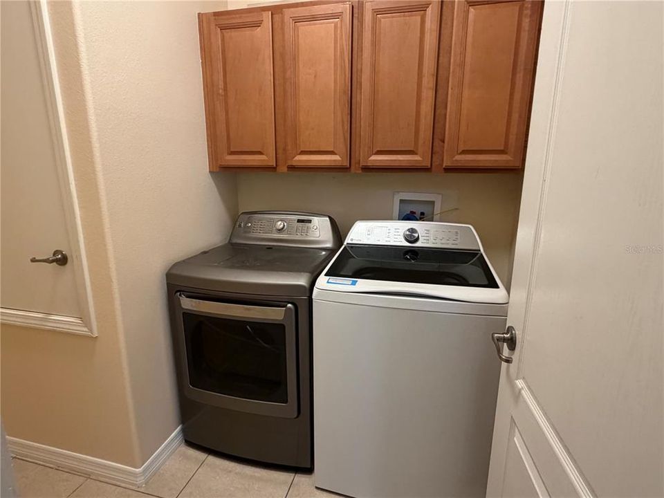 В аренду: $2,950 (5 спален, 3 ванн, 3184 Квадратных фут)
