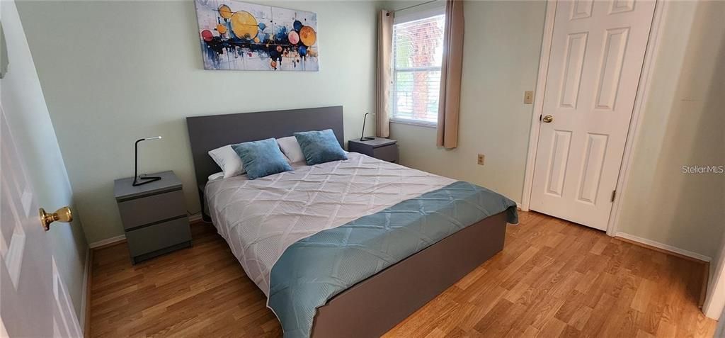 For Rent: $3,200 (3 beds, 2 baths, 1294 Square Feet)