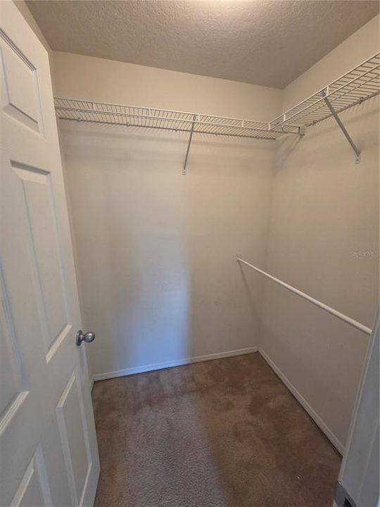 For Sale: $215,000 (2 beds, 2 baths, 1320 Square Feet)
