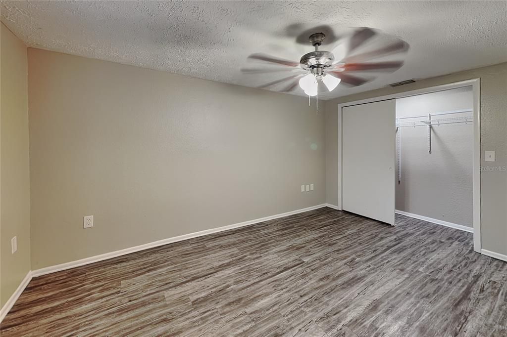 For Rent: $1,650 (3 beds, 2 baths, 1495 Square Feet)
