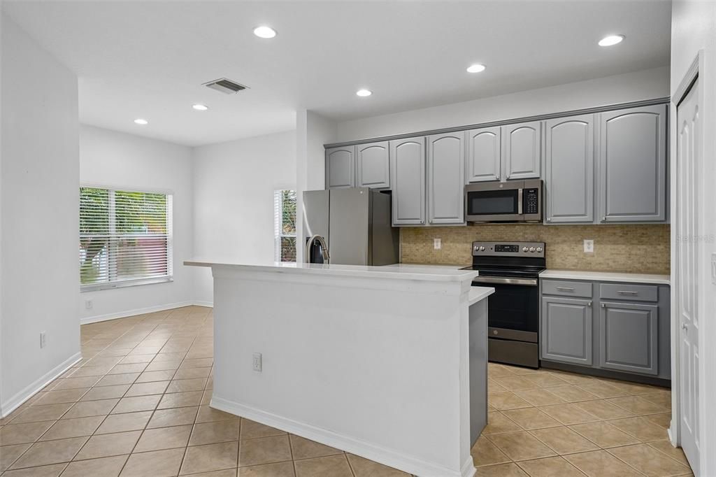 For Sale: $377,000 (4 beds, 2 baths, 2014 Square Feet)