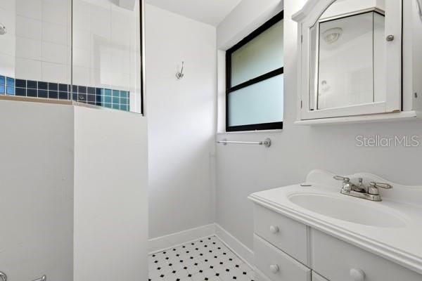 For Sale: $399,000 (4 beds, 3 baths, 2646 Square Feet)