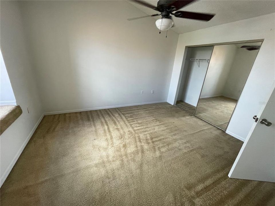 В аренду: $1,800 (3 спален, 2 ванн, 1246 Квадратных фут)