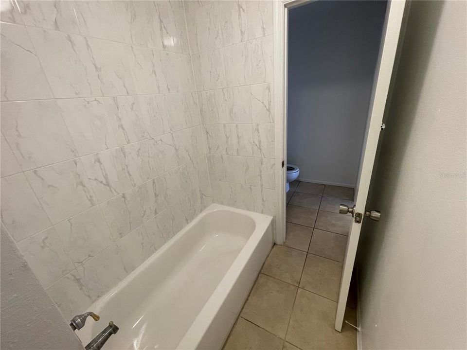 В аренду: $1,800 (3 спален, 2 ванн, 1246 Квадратных фут)