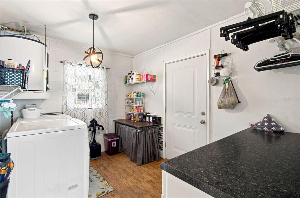 Active With Contract: $395,000 (3 beds, 2 baths, 1815 Square Feet)