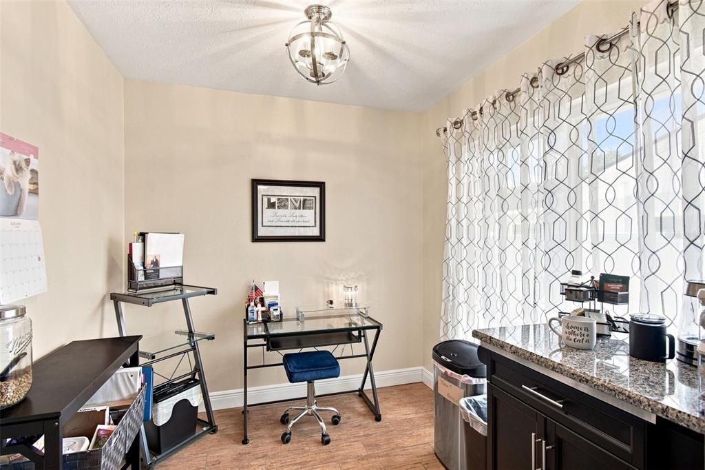 Active With Contract: $395,000 (3 beds, 2 baths, 1815 Square Feet)