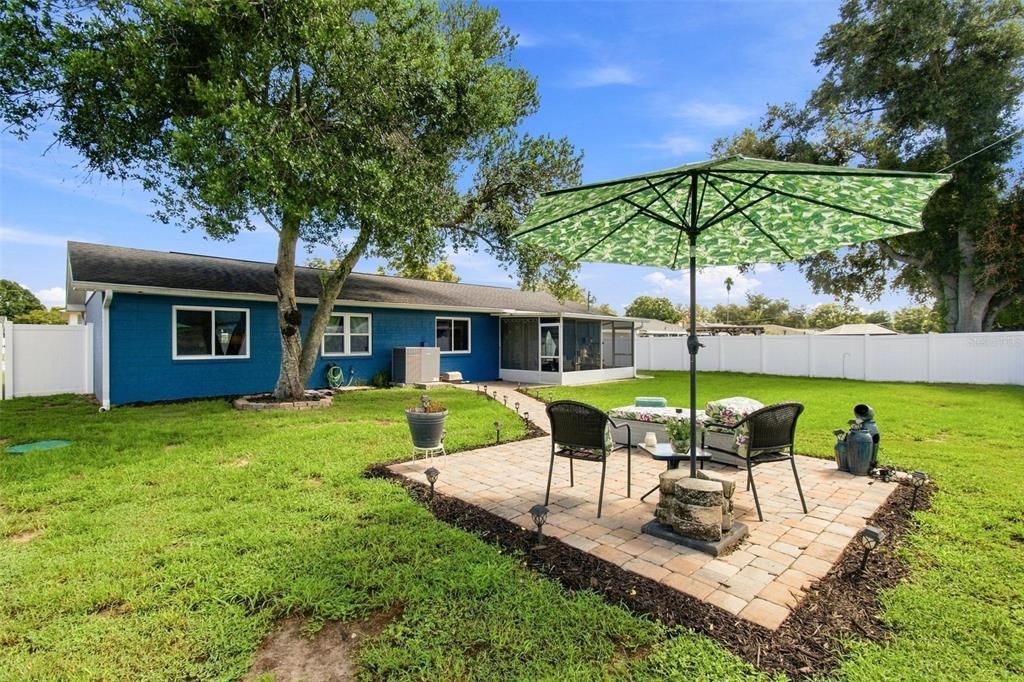 Active With Contract: $395,000 (3 beds, 2 baths, 1815 Square Feet)