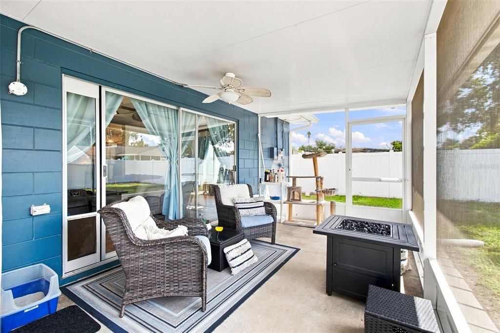Active With Contract: $395,000 (3 beds, 2 baths, 1815 Square Feet)