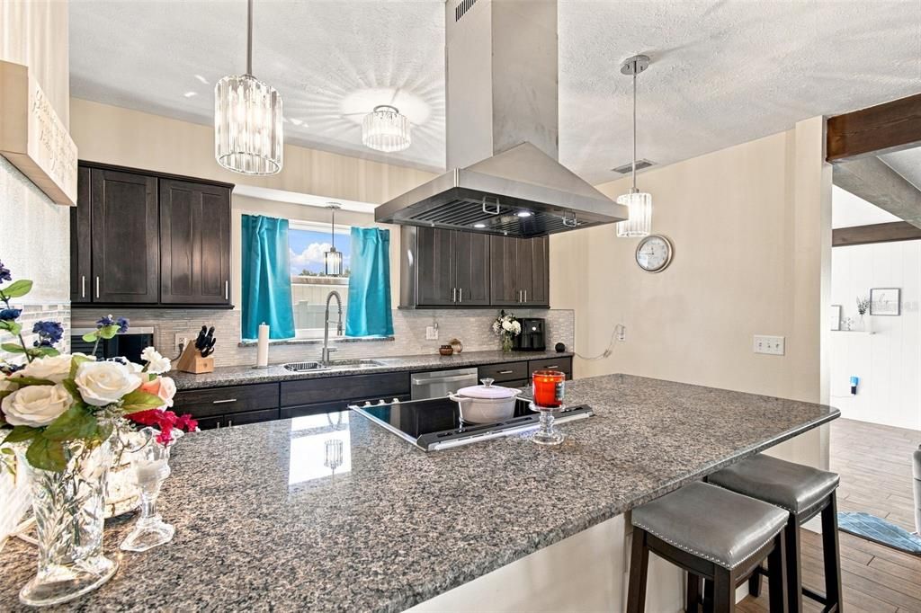 Active With Contract: $395,000 (3 beds, 2 baths, 1815 Square Feet)